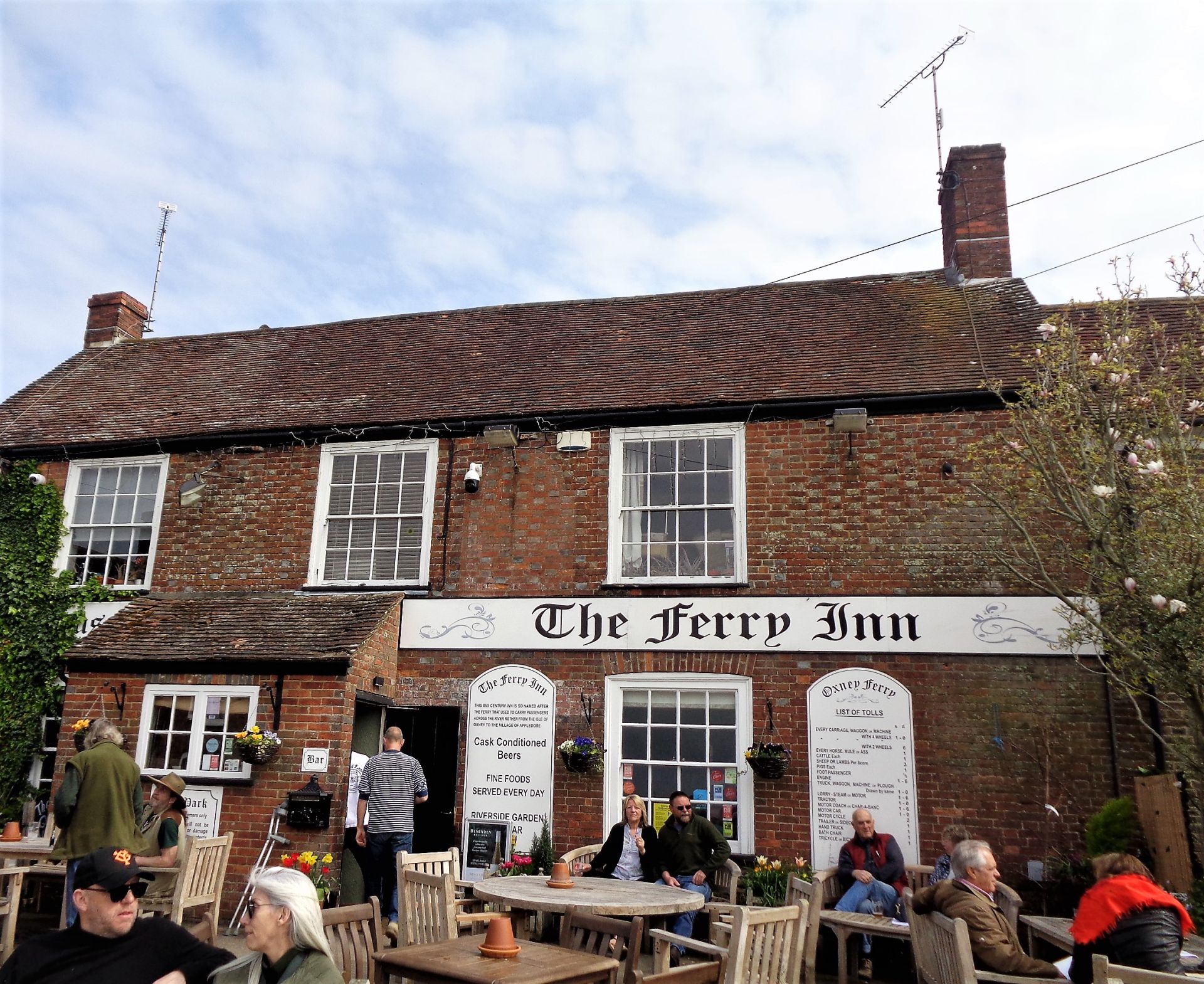 Ferry Inn